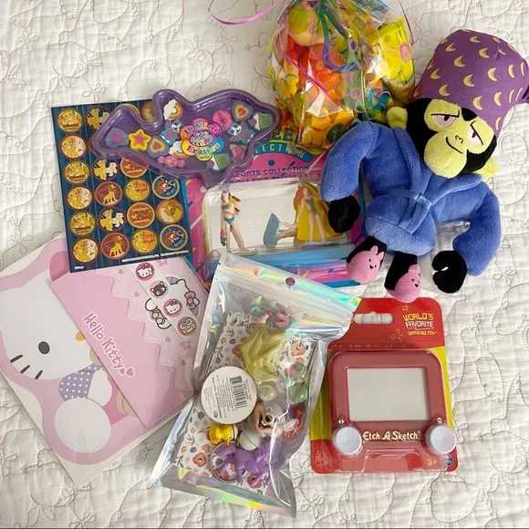 90s Girl Y2K Mystery Surprise Box! - Picture 6 of 10